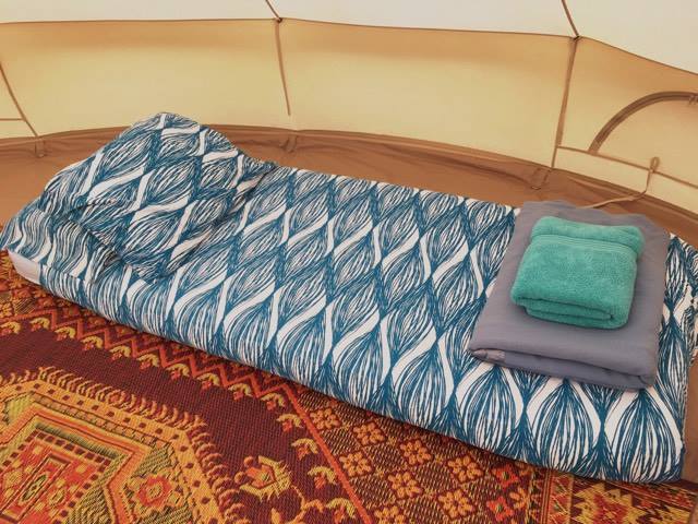 16176772_1888072278102431_608846530_n