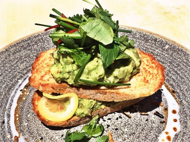 16176978_1888074091435583_756074759_n