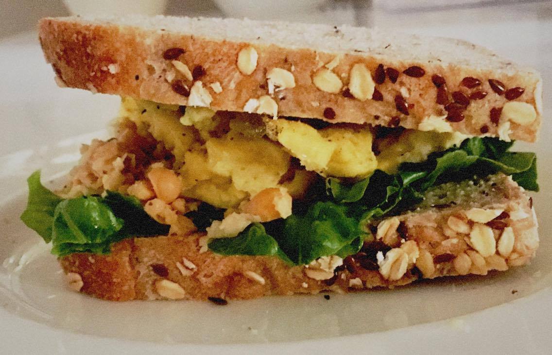 18318858_1947328062176852_486591534_o