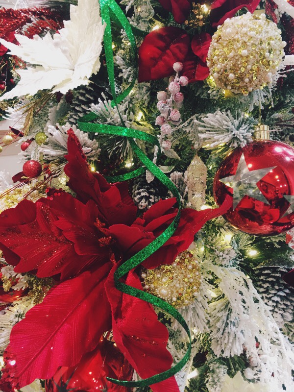 Blogmas – 10 Things I Love About Christmas!